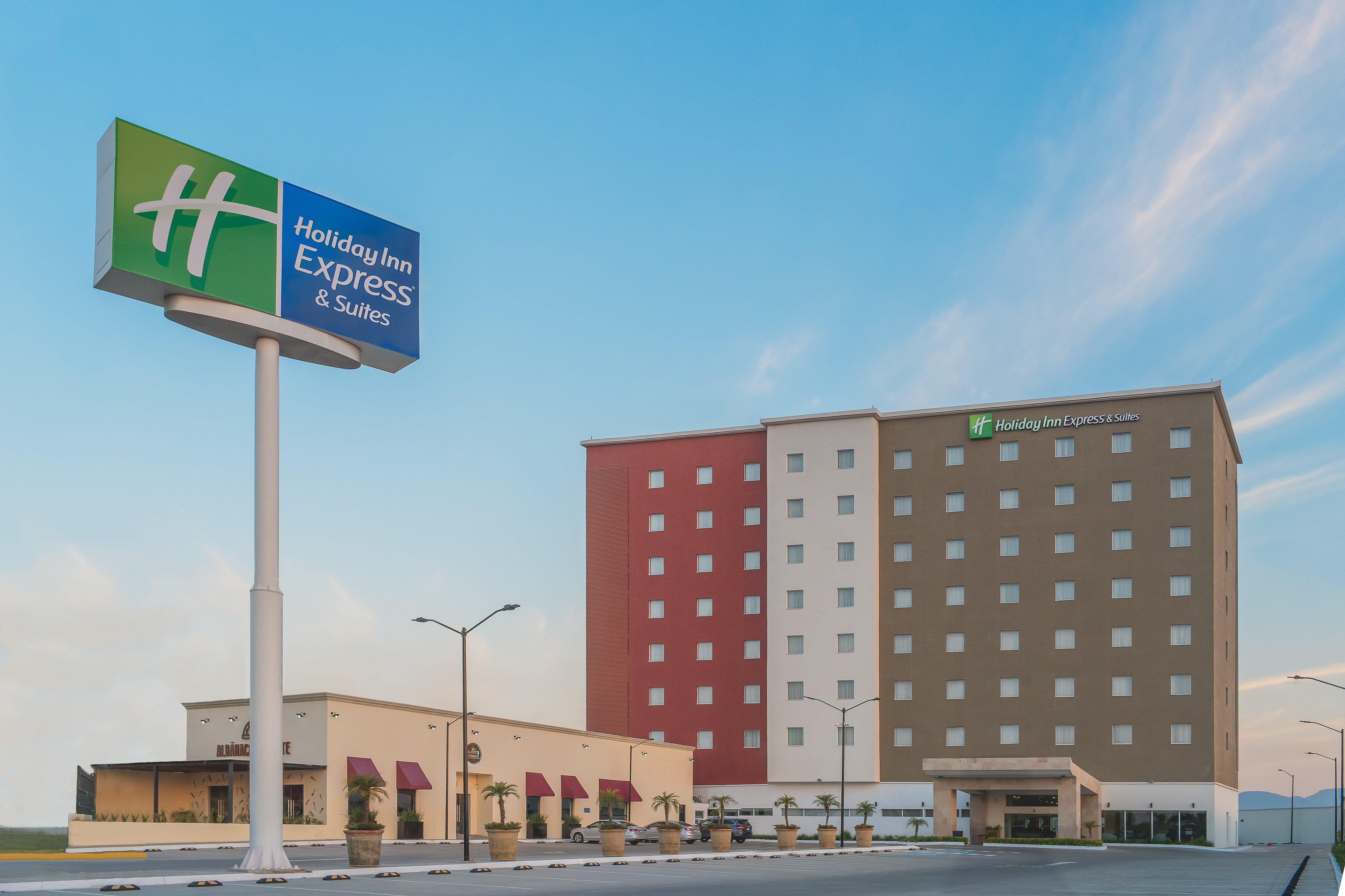 Holiday Inn Express&Suites Silao Aeropuerto Terminal, an IHG hotel Exterior foto
